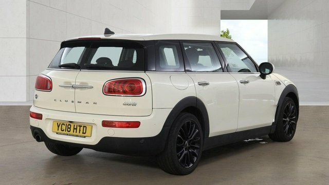 Mini Clubman 1.5 Cooper Estate 6Dr White #4