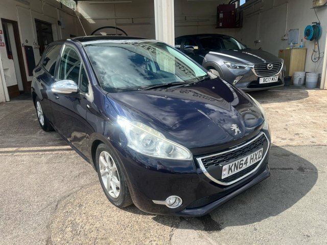 Peugeot 208 1.6 E-hdi Style Hatchback Blue #2
