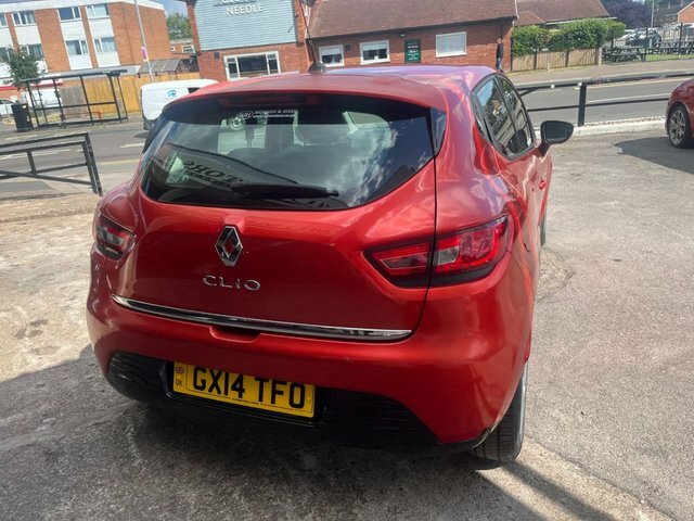 Renault Clio 1.2 16V Dynamique Medianav Red #4