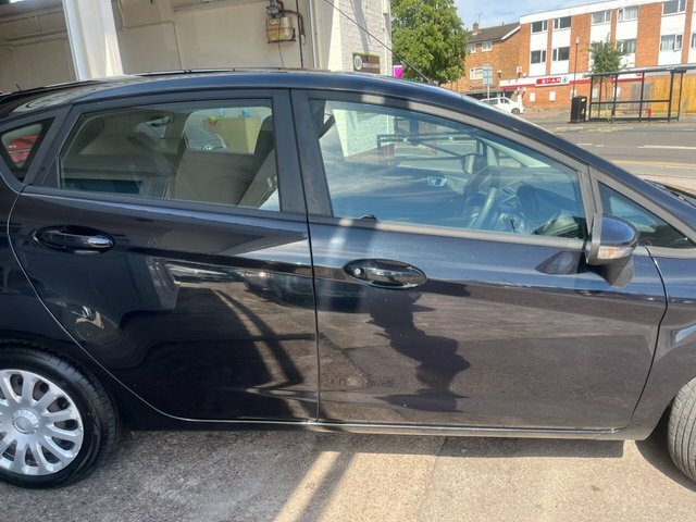 Ford Fiesta 1.25 Style Hatchback Black #3