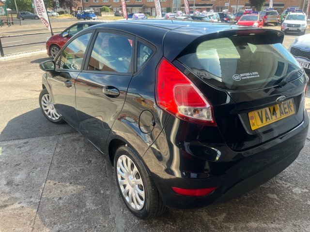 Ford Fiesta 1.25 Style Hatchback Black #6