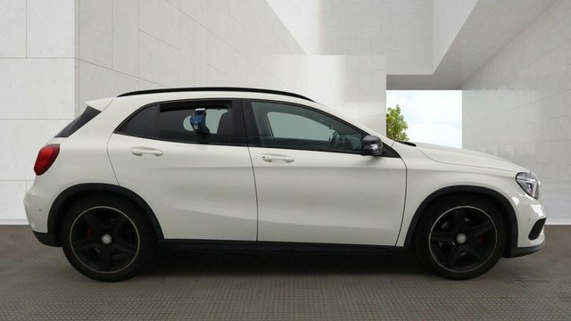 Mercedes-Benz GLA Class 2.1 Gla220 Cdi Amg White #5