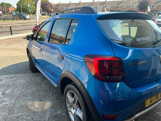 Dacia Sandero Stepway 0.9 Tce Comfort Hatchback Blue #6