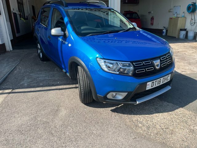 Dacia Sandero Stepway 0.9 Tce Comfort Hatchback Blue #2