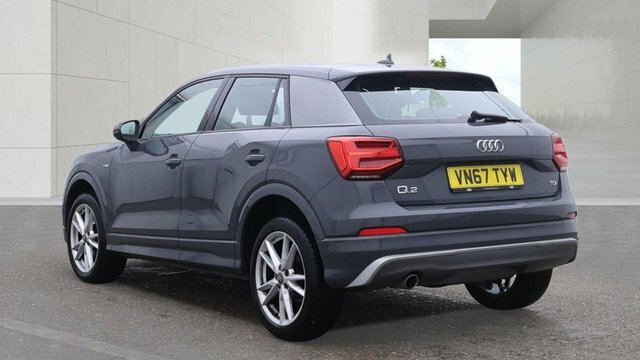 Audi Q2 1.6 Tdi S Line Grey #4