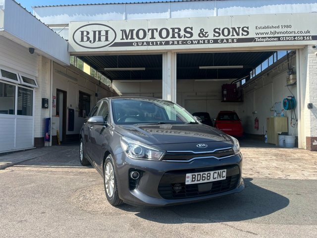 Kia RIO 1.25 2 Hatchback Grey