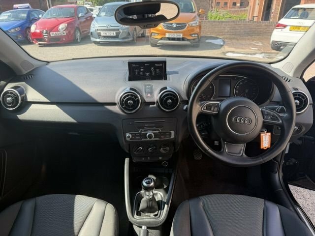 Audi A1 1.4 Tfsi Sport Sportback Black #6