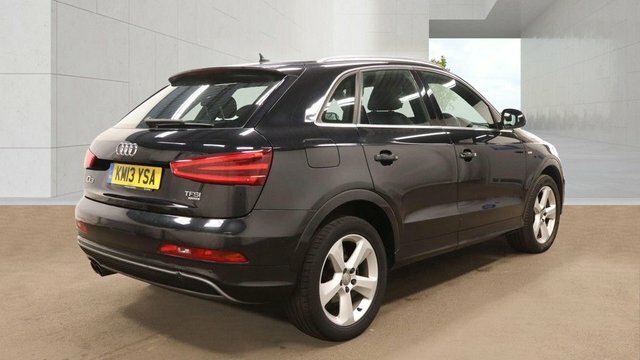 Audi Q3 2.0 Tfsi S Line Black #4