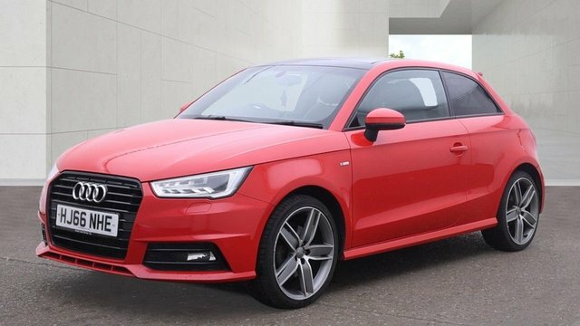 Audi A1 1.4 Tfsi Cod Black Red