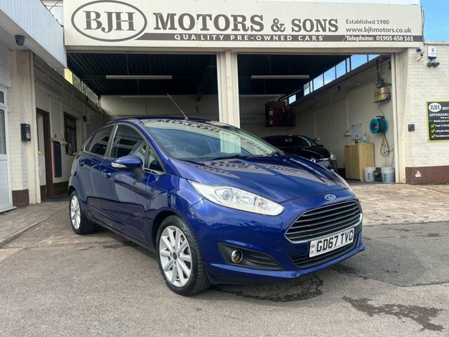 Ford Fiesta 1.0T Ecoboost Titanium Hatchback Blue