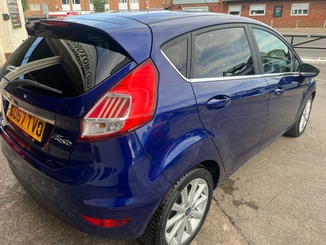 Ford Fiesta 1.0T Ecoboost Titanium Hatchback Blue #4
