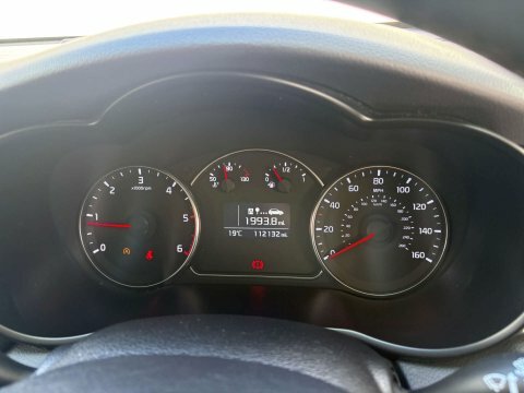 Kia Carens 1.7 Crdi 2 Mpv Euro 6 Ss 114 White #51
