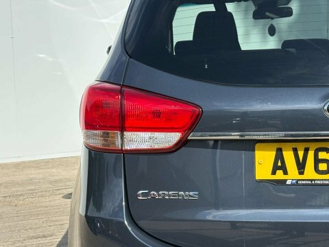 Kia Carens 1.7 Crdi 2 Mpv Euro 6 Ss 114 White #40