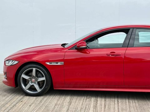 Jaguar XE Hse Grey #46
