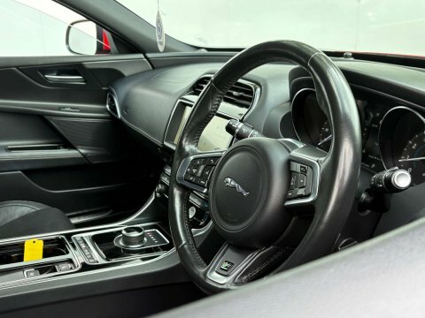Jaguar XE Hse Grey #19