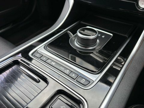 Jaguar XE Hse Grey #64