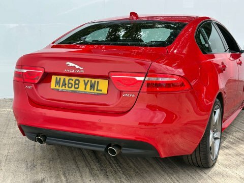 Jaguar XE Hse Grey #31