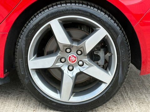 Jaguar XE Hse Grey #45