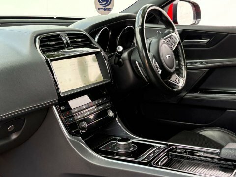 Jaguar XE Hse Grey #58