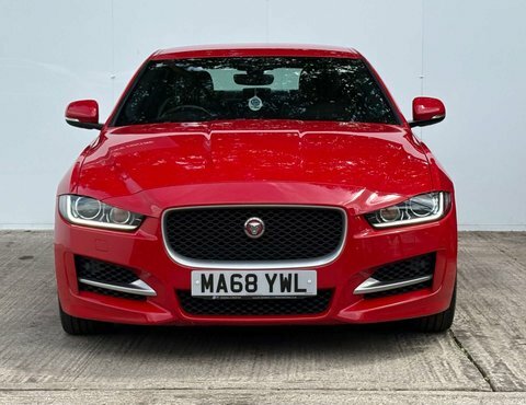 Jaguar XE Hse Grey #33