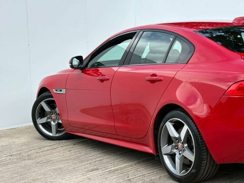 Jaguar XE Hse Grey #37