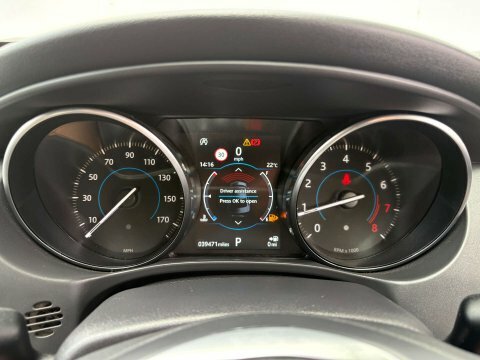 Jaguar XE Hse Grey #59