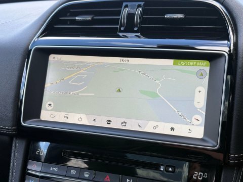 Jaguar F-Pace D200 R-dynamic Se Black Grey #55