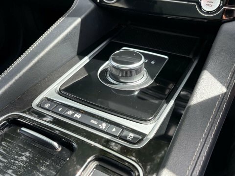 Jaguar F-Pace D200 R-dynamic Se Black Grey #32