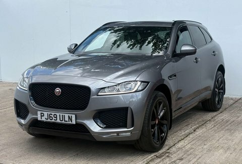 Jaguar F-Pace D200 R-dynamic Se Black Grey #3
