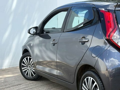 Toyota Aygo X 1.0 Vvt-i Pure  #28