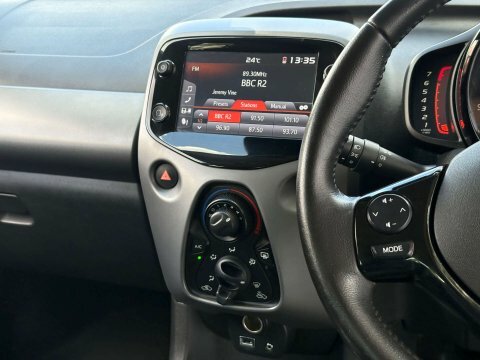 Toyota Aygo X 1.0 Vvt-i Pure  #35