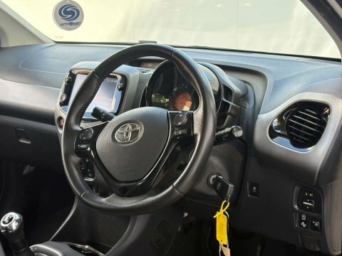 Toyota Aygo X 1.0 Vvt-i Pure  #32