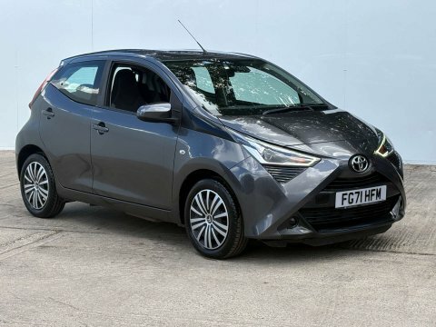 Toyota Aygo X 1.0 Vvt-i Pure  #1