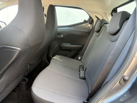 Toyota Aygo X 1.0 Vvt-i Pure  #41