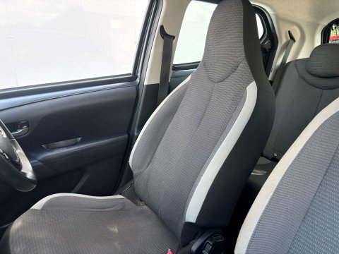 Toyota Aygo X 1.0 Vvt-i Pure  #42