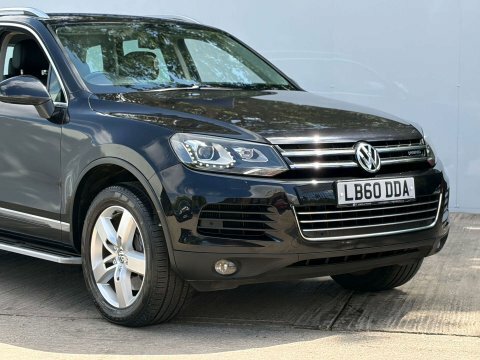 Volkswagen Touareg 3.0 Touareg V6 Black #3