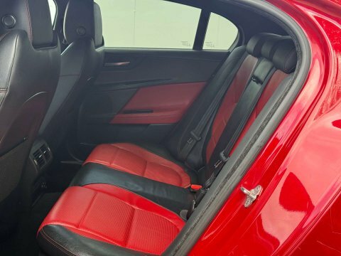 Jaguar XE 2.0L 2.0D R-sport Saloon Euro 6 S Black #11