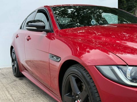 Jaguar XE 2.0L 2.0D R-sport Saloon Euro 6 S Black #9