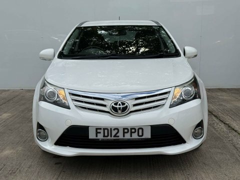 Toyota Avensis 1.8 Avensis Tr White #3