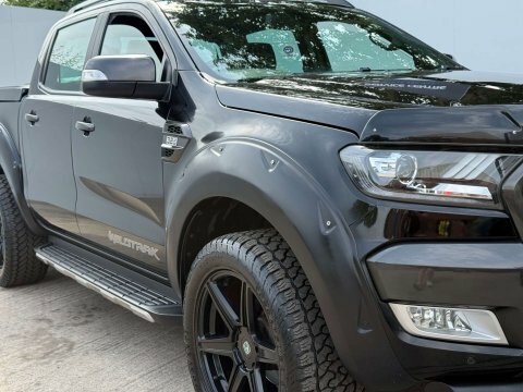 Ford Ranger 3.2 Ranger Wildtrak Black #2