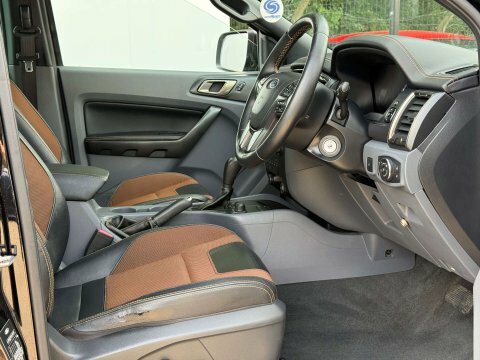 Ford Ranger 3.2 Ranger Wildtrak Black #3