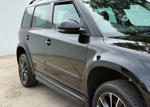 Skoda Yeti 2.0 Yeti Black Black #4