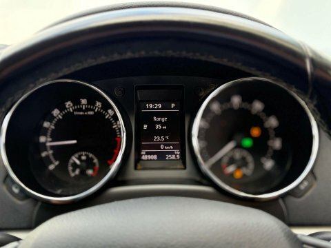 Skoda Yeti Se Tdi Cr Black #50
