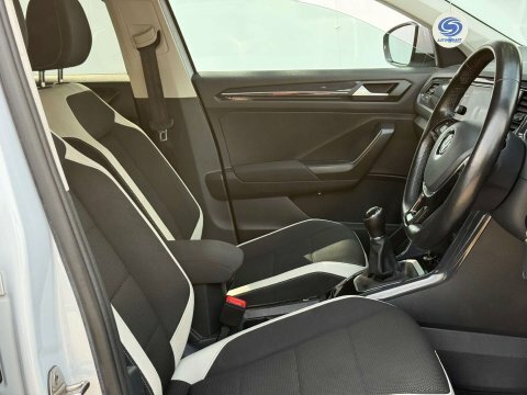 Volkswagen T-Roc 1.6 T-roc Sel Silver #4