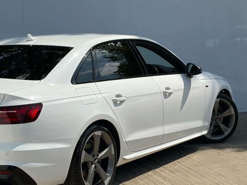 Audi A4 35 Tfsi Technik S Tronic Black #32