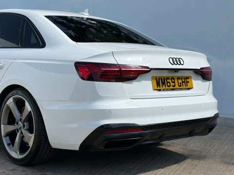 Audi A4 35 Tfsi Technik S Tronic Black #42