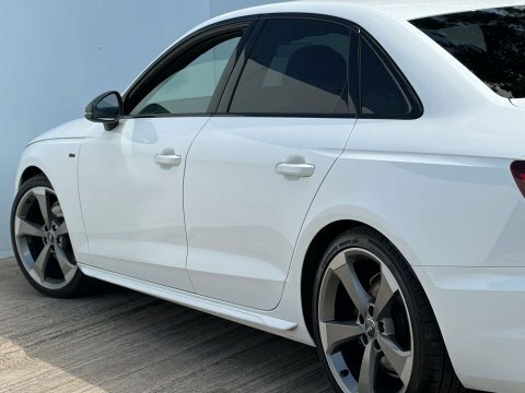Audi A4 35 Tfsi Technik S Tronic Black #43