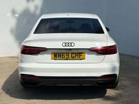 Audi A4 2.0 A4 Black White #5
