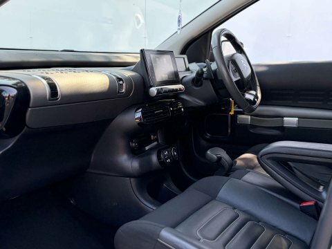 Citroen C4 Cactus C4 Cactus Puretech Flair Ss Red #68