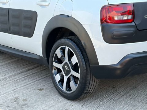 Citroen C4 Cactus C4 Cactus Puretech Flair Ss Red #46